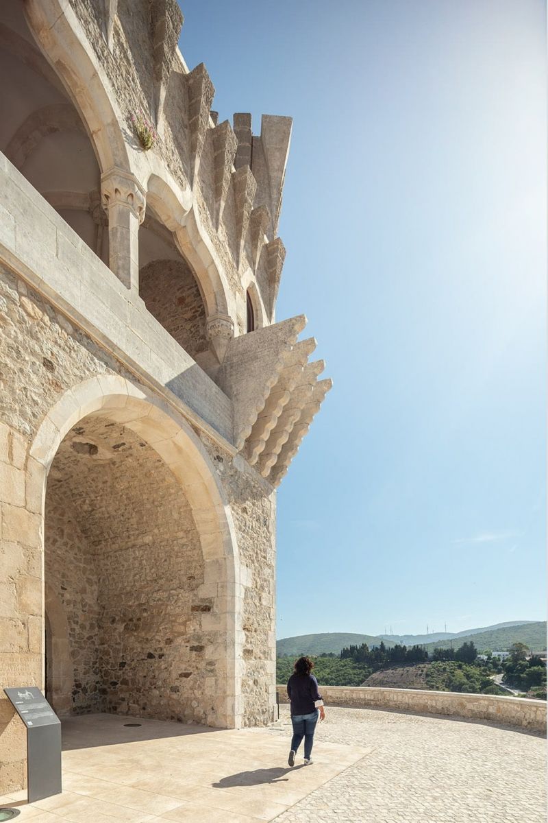 Castelo de Porto de Mós - Entrada